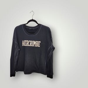 Abercrombie and Fitch Large navy blue sweatshirt pullover